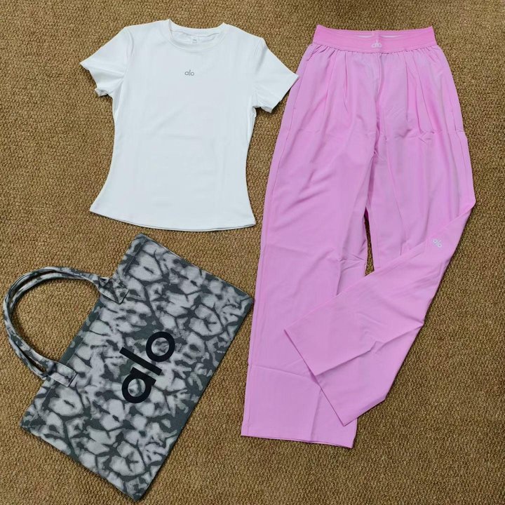 Ensemble t-shirt + pantalon large · Rose