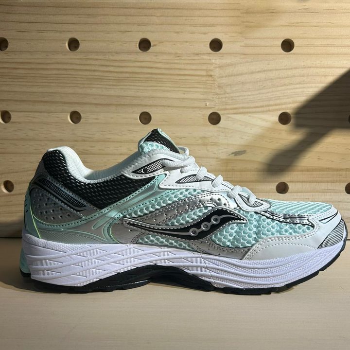 Saucony · Gris & sauge